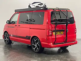 Used 2019 Volkswagen Transporter Startline Red - Interior and Exterior details 2