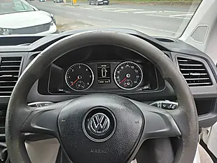 Used 2019 Volkswagen Transporter Startline White - Interior and Exterior details 14