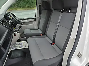 Used 2019 Volkswagen Transporter Startline White - Interior and Exterior details 6