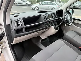 Used 2019 Volkswagen Transporter Startline White - Interior and Exterior details 16