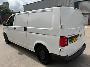 Used 2019 Volkswagen Transporter Startline White - Interior and Exterior details 4
