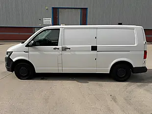 Used 2019 Volkswagen Transporter Startline White - Interior and Exterior details 6
