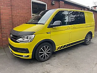 Used 2019 Volkswagen Transporter T30 Bluemotion Tech Edition Kombi Double Cab Yellow - Interior and Exterior details 9