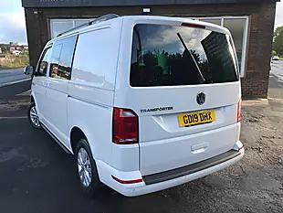 Used 2019 Volkswagen Transporter T30 Bluemotion Tech Highline Kombi Double Cab Candy White - Interior and Exterior details 15