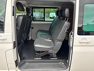 Used 2019 Volkswagen Transporter T32 Bluemotion Tech White - Interior and Exterior details 13