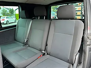Used 2019 Volkswagen Transporter T32 TDI Kombi Highline Indium Grey - Interior and Exterior details 16