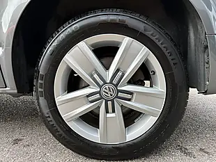 Used 2019 Volkswagen Transporter T32 TDI Kombi Highline Indium Grey - Interior and Exterior details 18