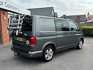 Used 2019 Volkswagen Transporter T32 TDI Kombi Highline Indium Grey - Interior and Exterior details 7