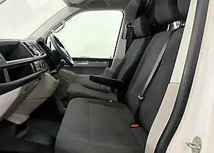 Used 2019 Volkswagen Transporter Trendline Blue - Interior and Exterior details 13