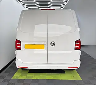 Used 2019 Volkswagen Transporter Trendline Blue - Interior and Exterior details 5