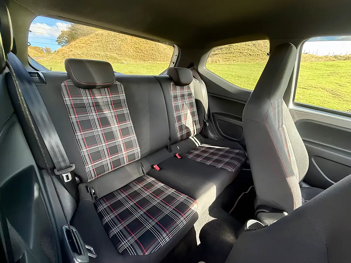 Used 2019 Volkswagen Up GTI Silver - Interior and Exterior details 17