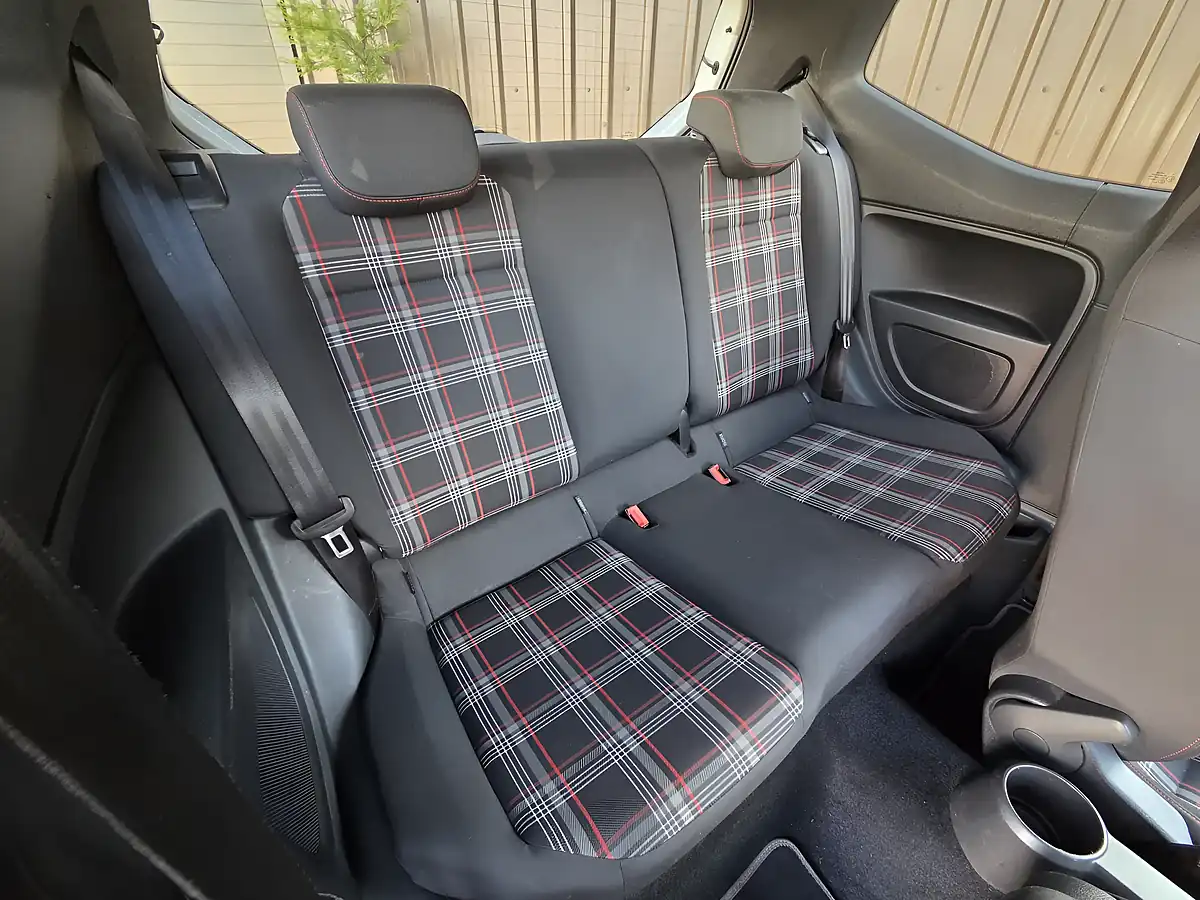 Used 2019 Volkswagen Up! GTI White - Interior and Exterior details 14