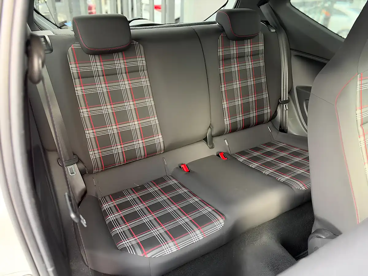 Used 2019 Volkswagen Up! GTI White - Interior and Exterior details 12