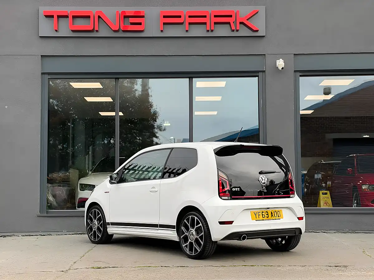 Used 2019 Volkswagen Up! GTI White - Interior and Exterior details 7