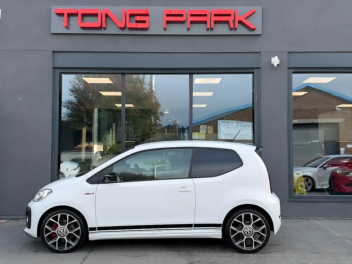 Used 2019 Volkswagen Up! GTI White - Interior and Exterior details 8