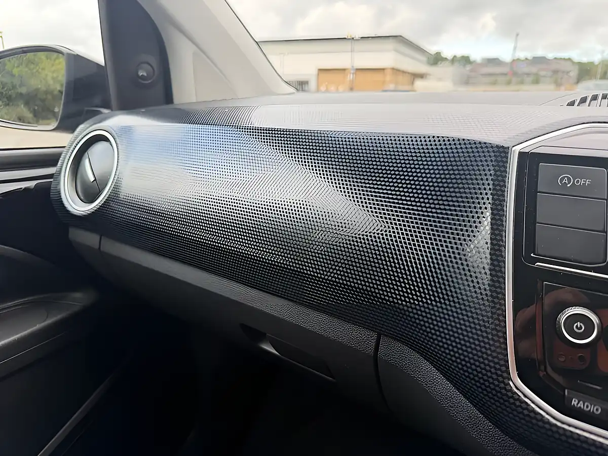 Used 2019 Volkswagen Up! Move Up! Black - Interior and Exterior details 20