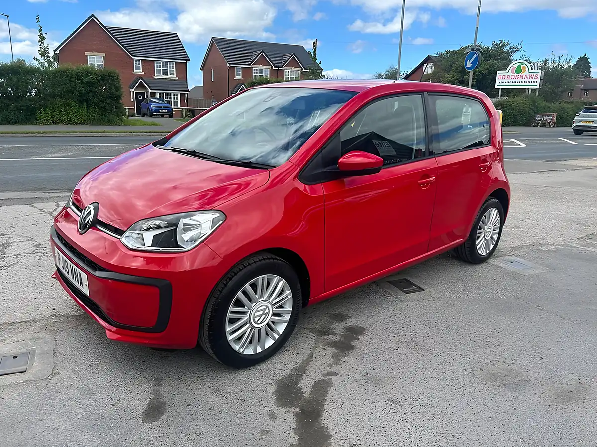 Used 2019 Volkswagen Up! Move Up! Tech Edition Red - Interior and Exterior details 19