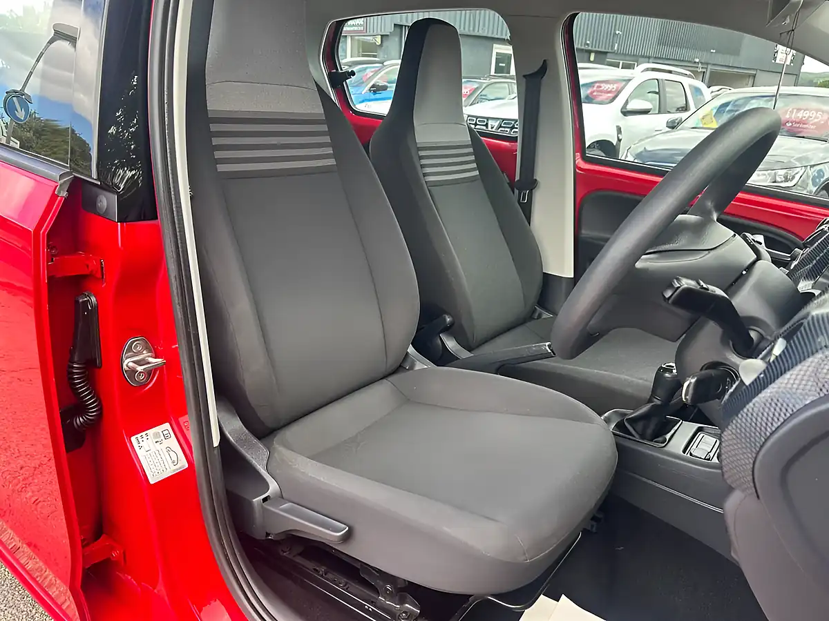 Used 2019 Volkswagen Up! Move Up! Tech Edition Red - Interior and Exterior details 9