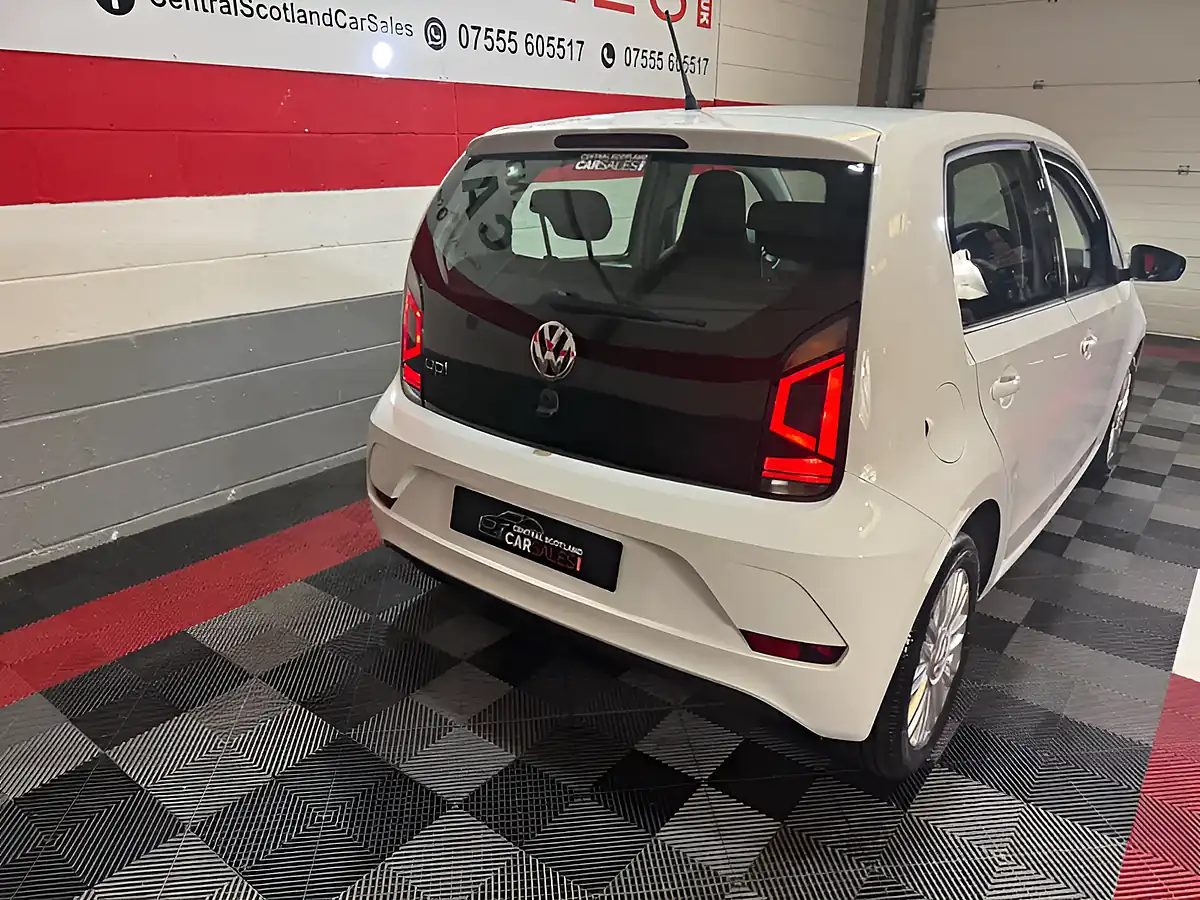 Used 2019 Volkswagen Up! Move Up! White - Interior and Exterior details 13