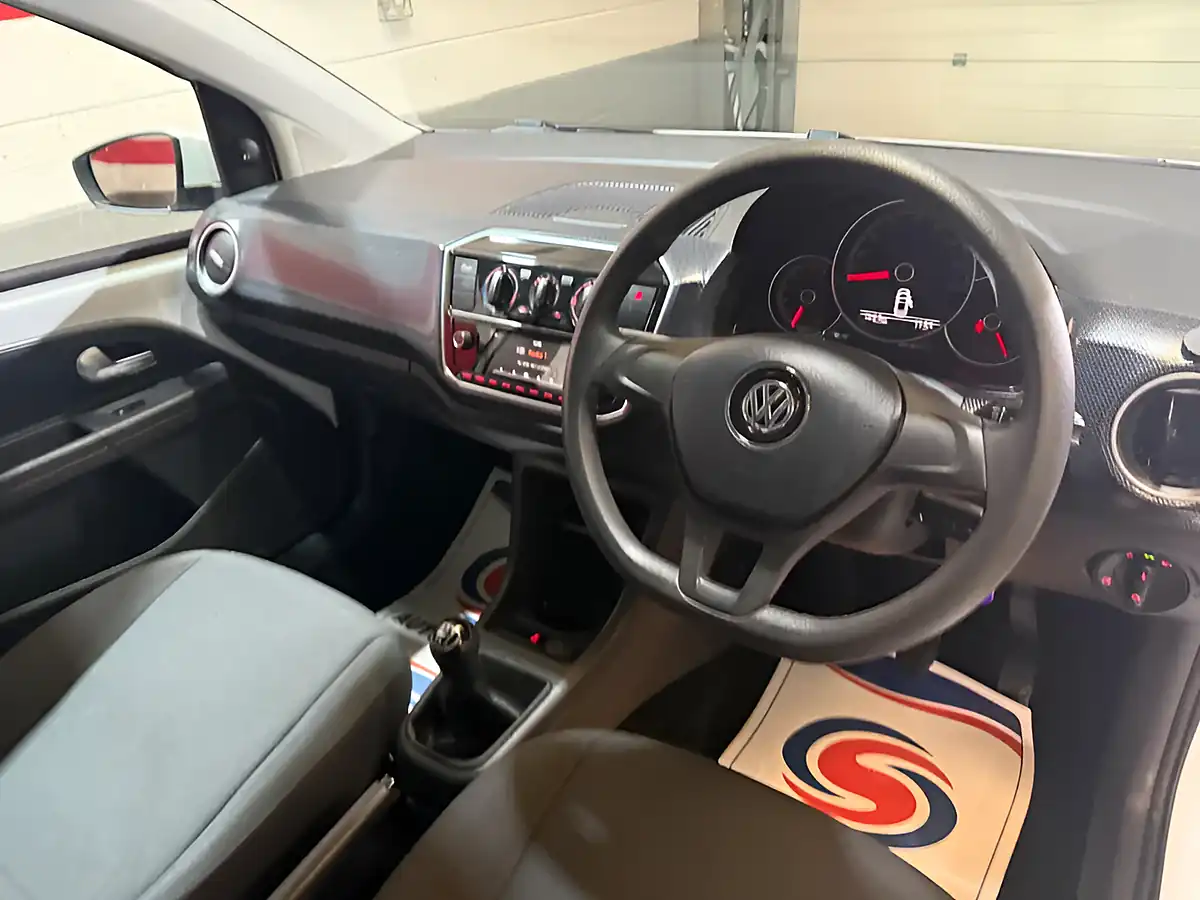 Used 2019 Volkswagen Up! Move Up! White - Interior and Exterior details 16