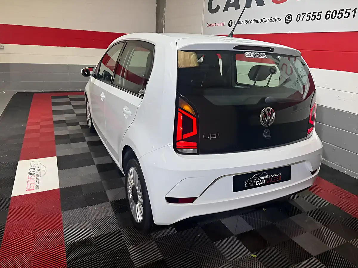 Used 2019 Volkswagen Up! Move Up! White - Interior and Exterior details 3
