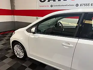 Used 2019 Volkswagen Up! Move Up! White - Interior and Exterior details 4