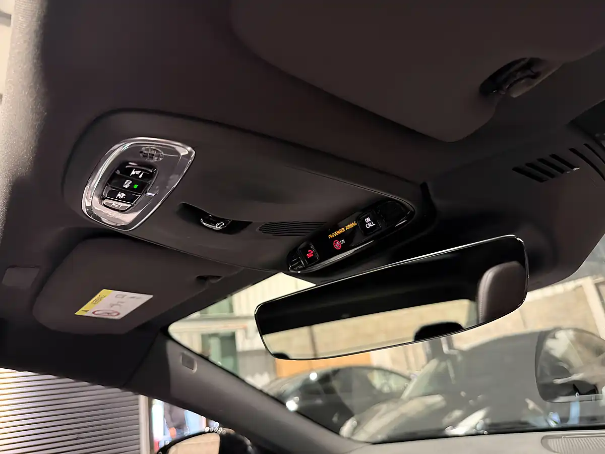 Used 2019 Volvo S60 R-Design Edition Black - Interior and Exterior details 20