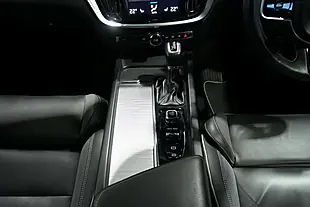 Used 2019 Volvo S60 R-Design Edition Denim Blue - Interior and Exterior details 20