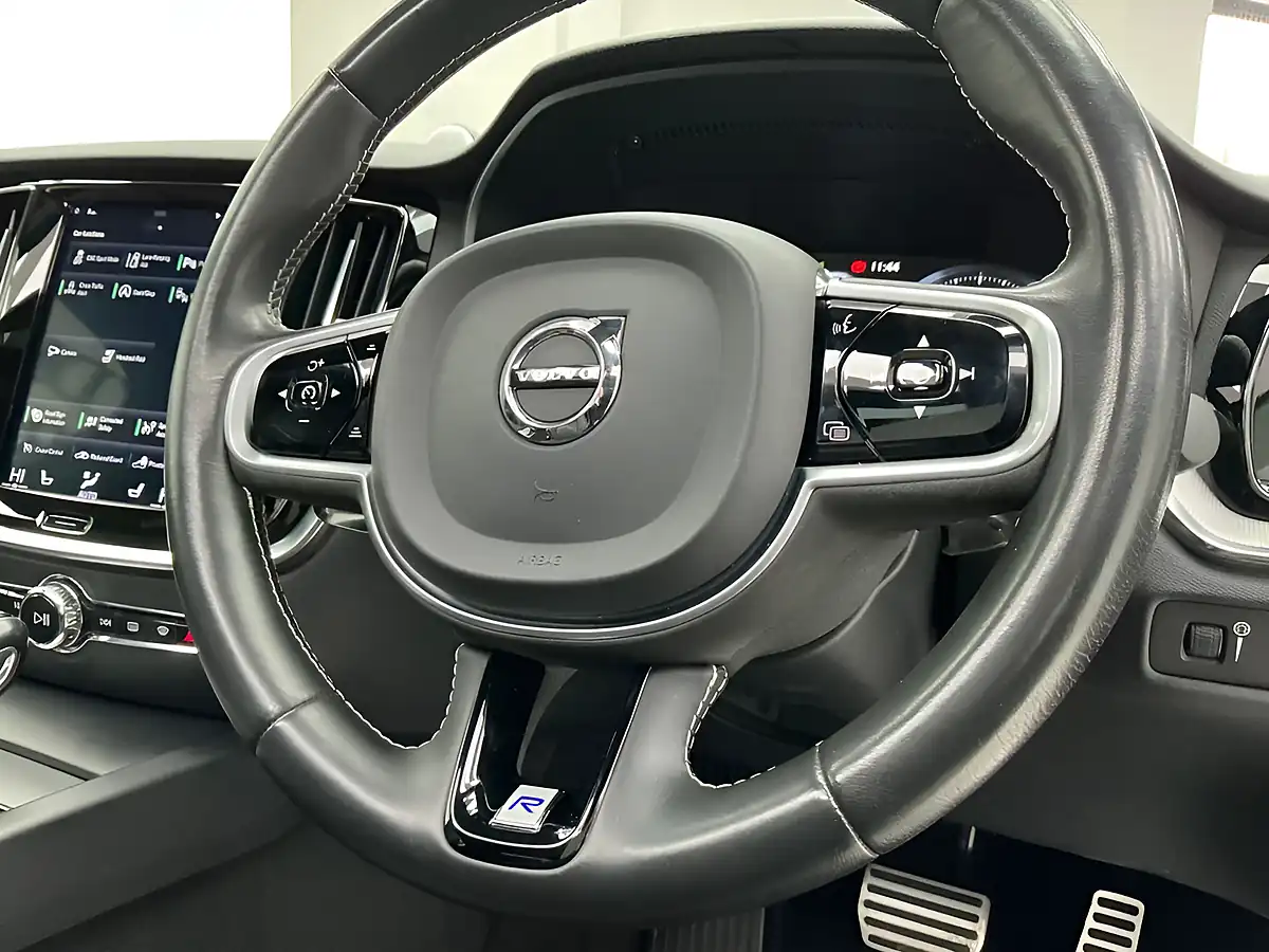 Used 2019 Volvo S60 R-Design Edition Red - Interior and Exterior details 11