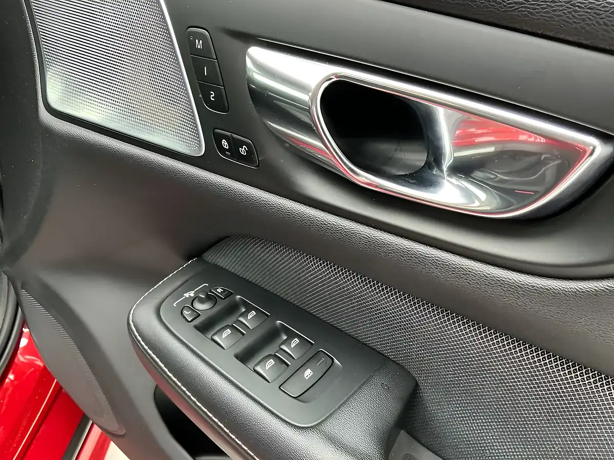 Used 2019 Volvo S60 R-Design Edition Red - Interior and Exterior details 18