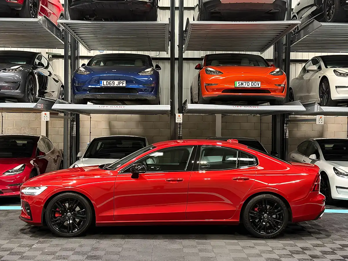 Used 2019 Volvo S60 R-Design Edition Red - Interior and Exterior details 6
