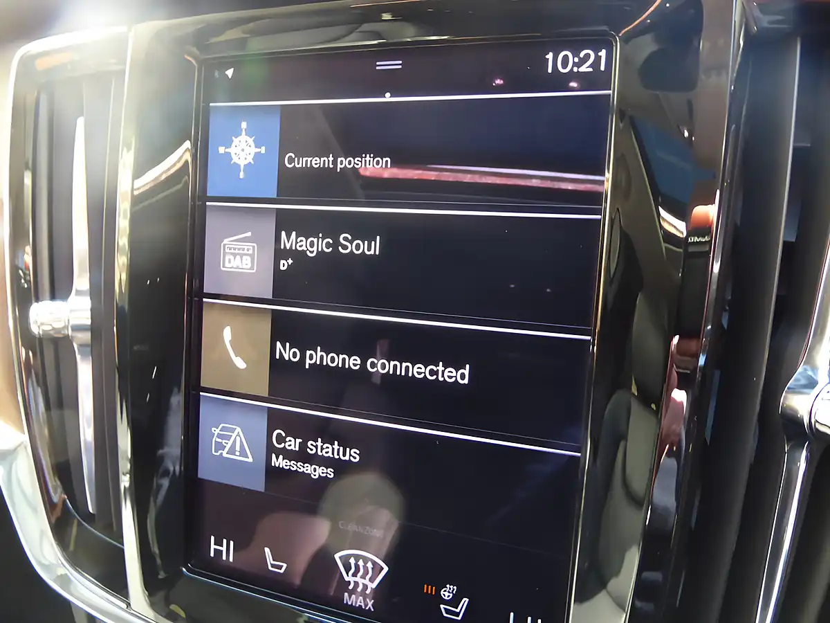 Used 2019 Volvo S90 Inscription Plus Silver - Interior and Exterior details 16