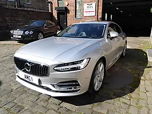 Used 2019 Volvo S90 Inscription Plus Silver - Interior and Exterior details 3