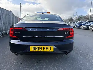 Used 2019 Volvo S90 Momentum Plus Magic Blue - Interior and Exterior details 14