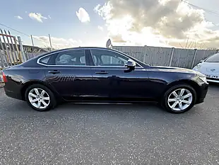 Used 2019 Volvo S90 Momentum Plus Magic Blue - Interior and Exterior details 20