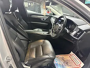 Used 2019 Volvo S90 Momentum Silver - Interior and Exterior details 20