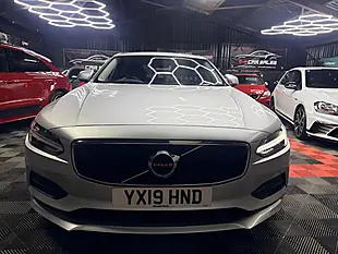 Used 2019 Volvo S90 Momentum Silver - Interior and Exterior details 7