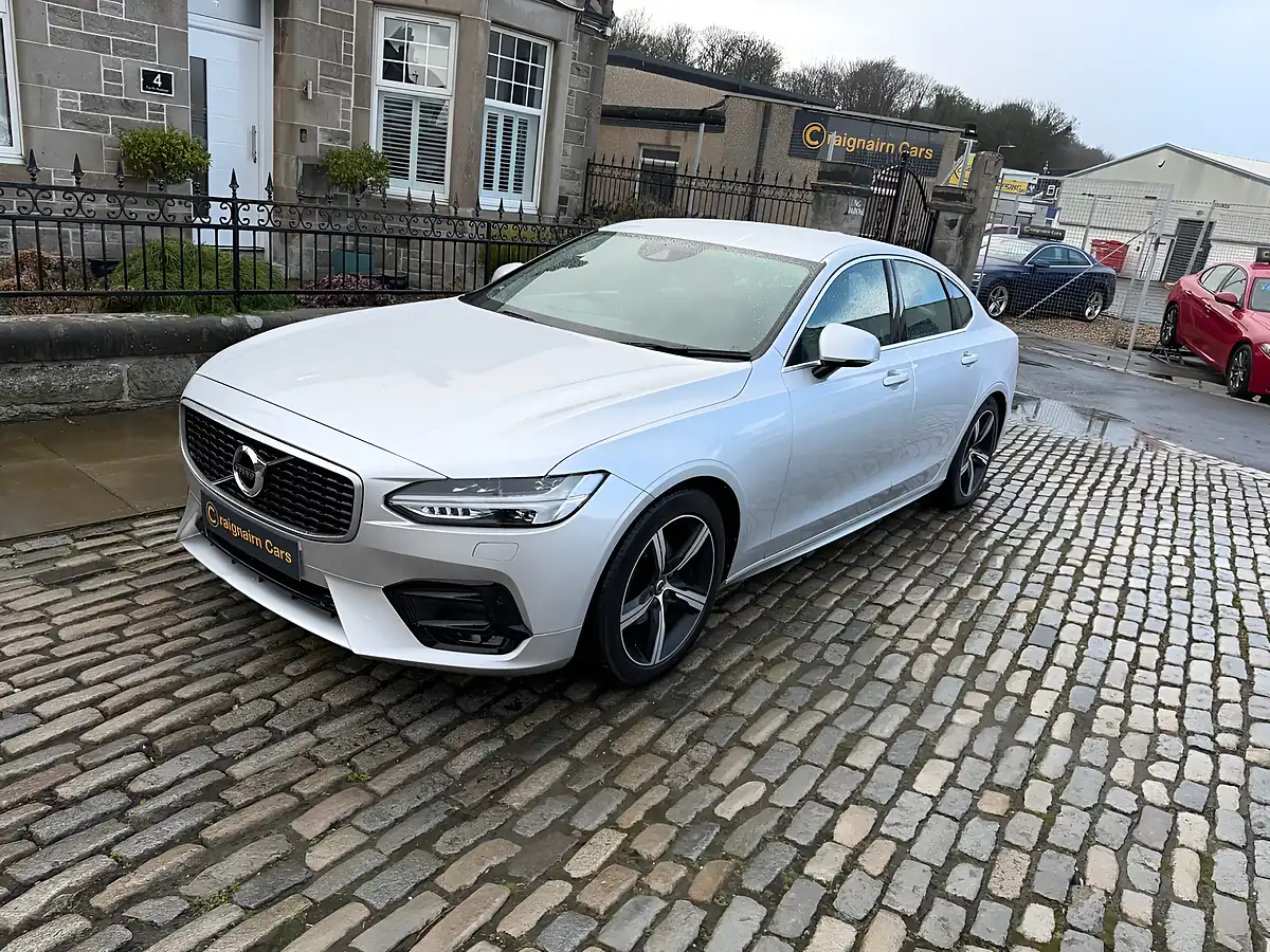 Used 2019 Volvo S90 R-Design Bright Silver - Interior and Exterior details 3