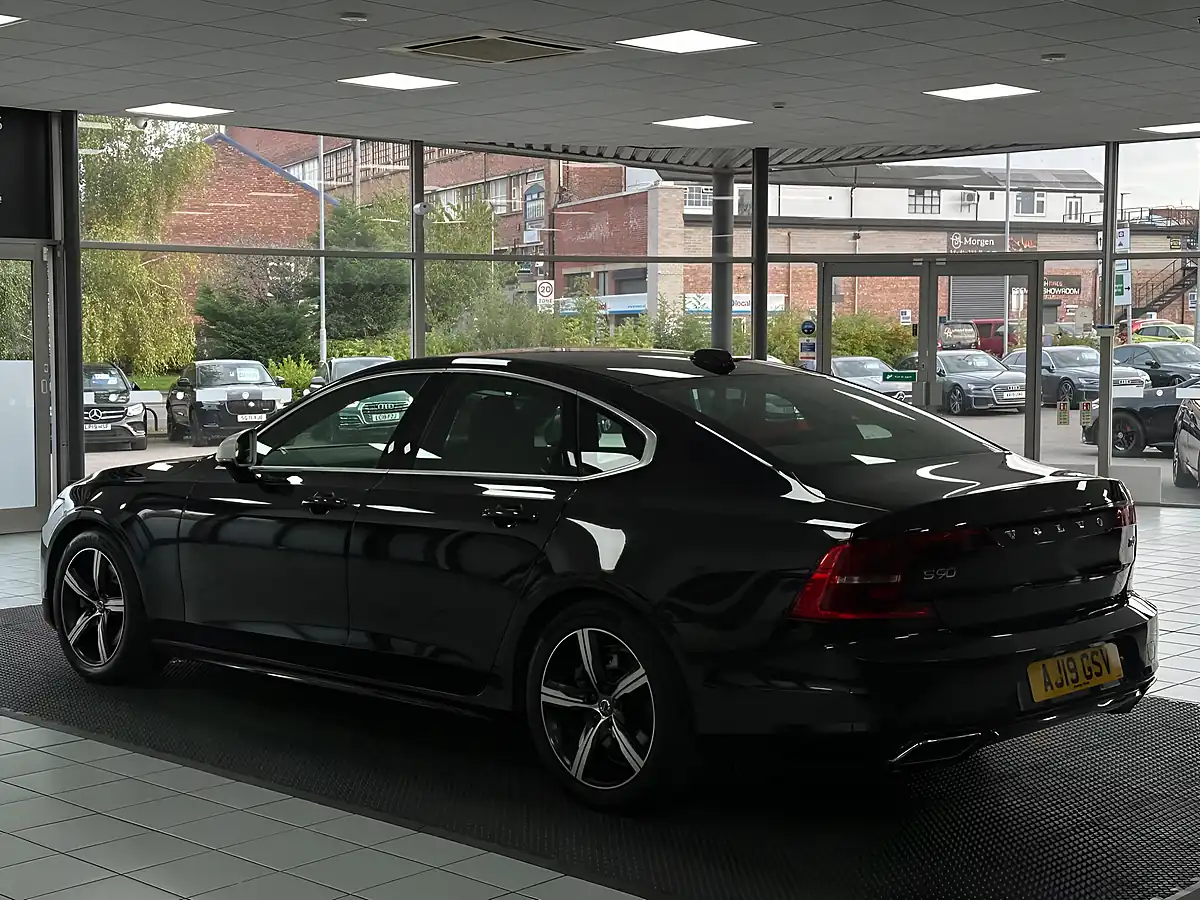 Used 2019 Volvo S90 R-Design Plus Black - Interior and Exterior details 10