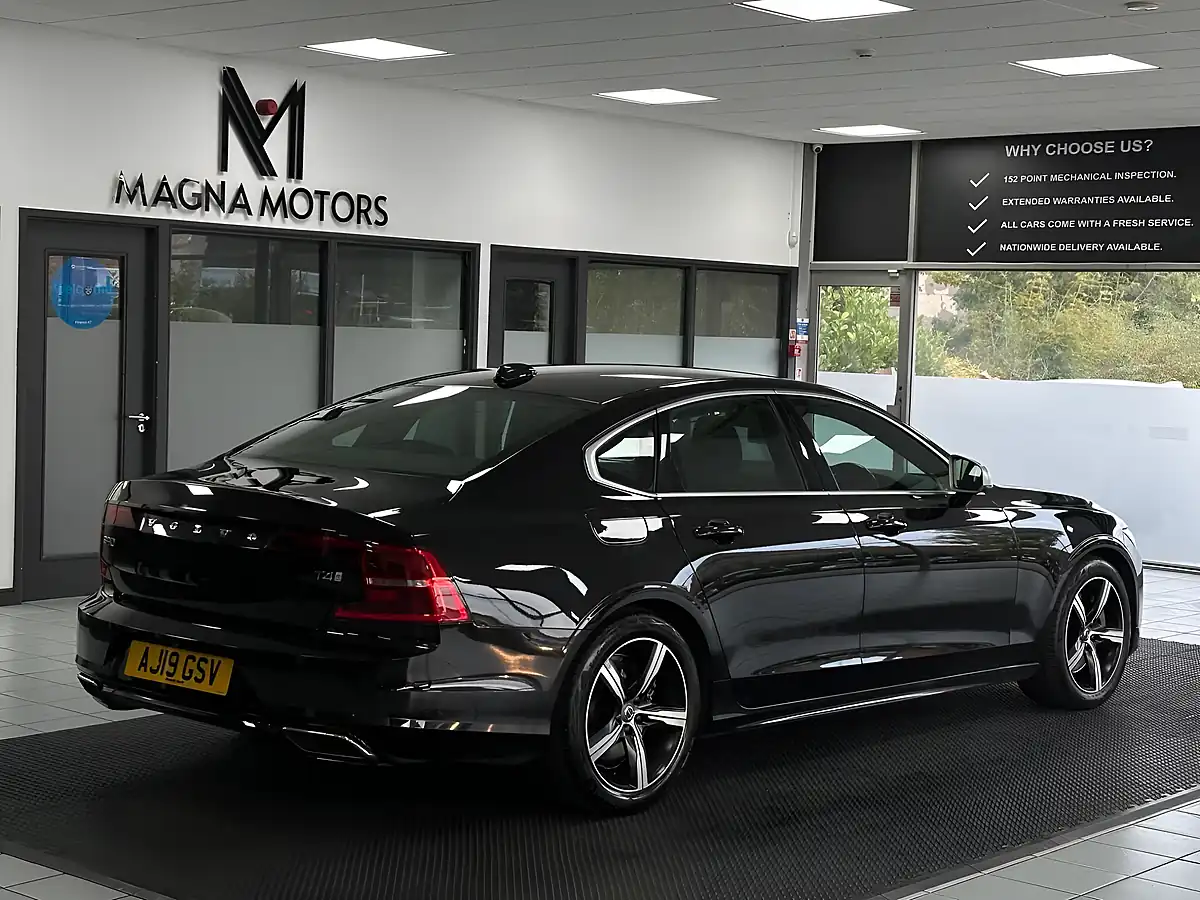 Used 2019 Volvo S90 R-Design Plus Black - Interior and Exterior details 12