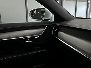 Used 2019 Volvo S90 R-Design Plus Black - Interior and Exterior details 18