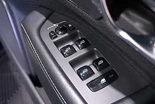 Used 2019 Volvo S90 R-Design Plus Onyx Black - Interior and Exterior details 19