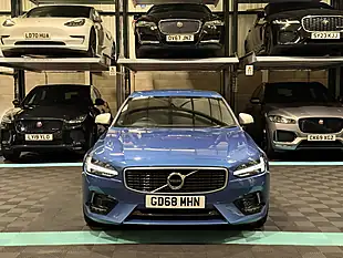 Used 2019 Volvo S90 R-Design Pro Blue - Interior and Exterior details 4