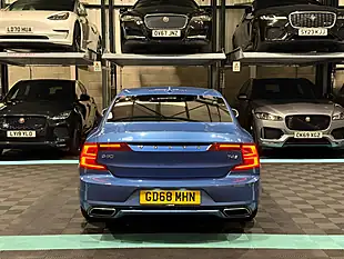 Used 2019 Volvo S90 R-Design Pro Blue - Interior and Exterior details 8