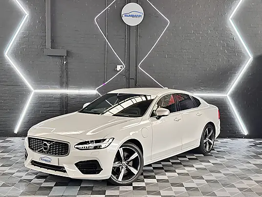 2019 Volvo S90 R-Design Pro T8