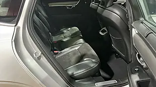 Used 2019 Volvo S90 R-Design Silver - Interior and Exterior details 18