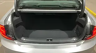 Used 2019 Volvo S90 R-Design Silver - Interior and Exterior details 19