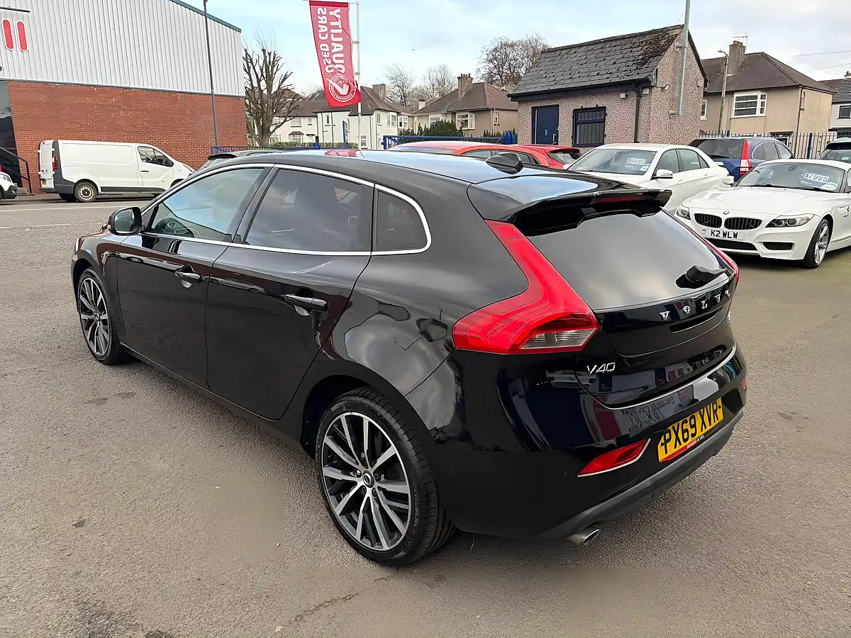 Used 2019 Volvo V40 Inscription Edition Black - Interior and Exterior details 2