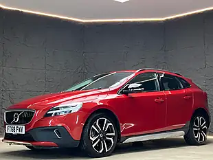 Used 2019 Volvo V40 Pro Red - Interior and Exterior details 4