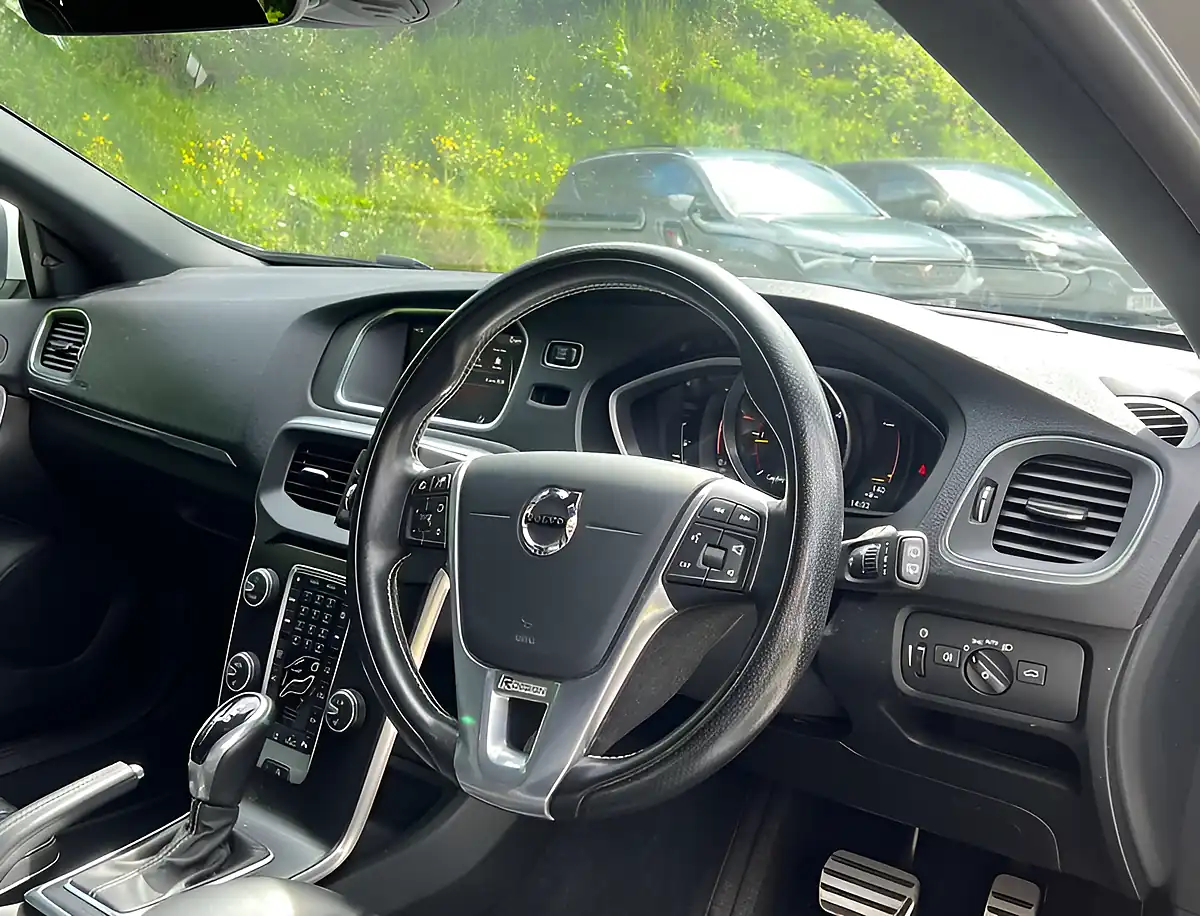 Used 2019 Volvo V40 R-Design Edition Bright Silver - Interior and Exterior details 11